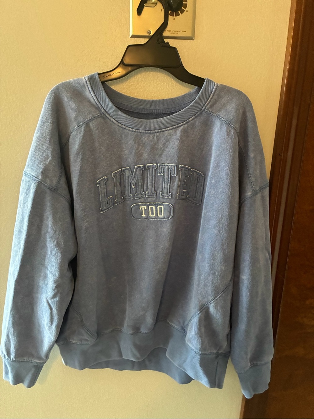 LIMITED TOO Distressed Girls Blue Pullover Sweatshirt